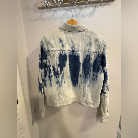 Seven7 Blue Tie-Dye Acid Wash Jean Jacket - Picture 2 of 12